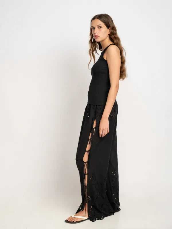 Formantera Pants in Black