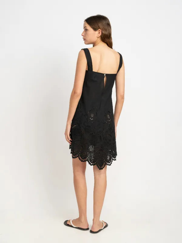 Liv Embroiderd Cotton Dress in Black
