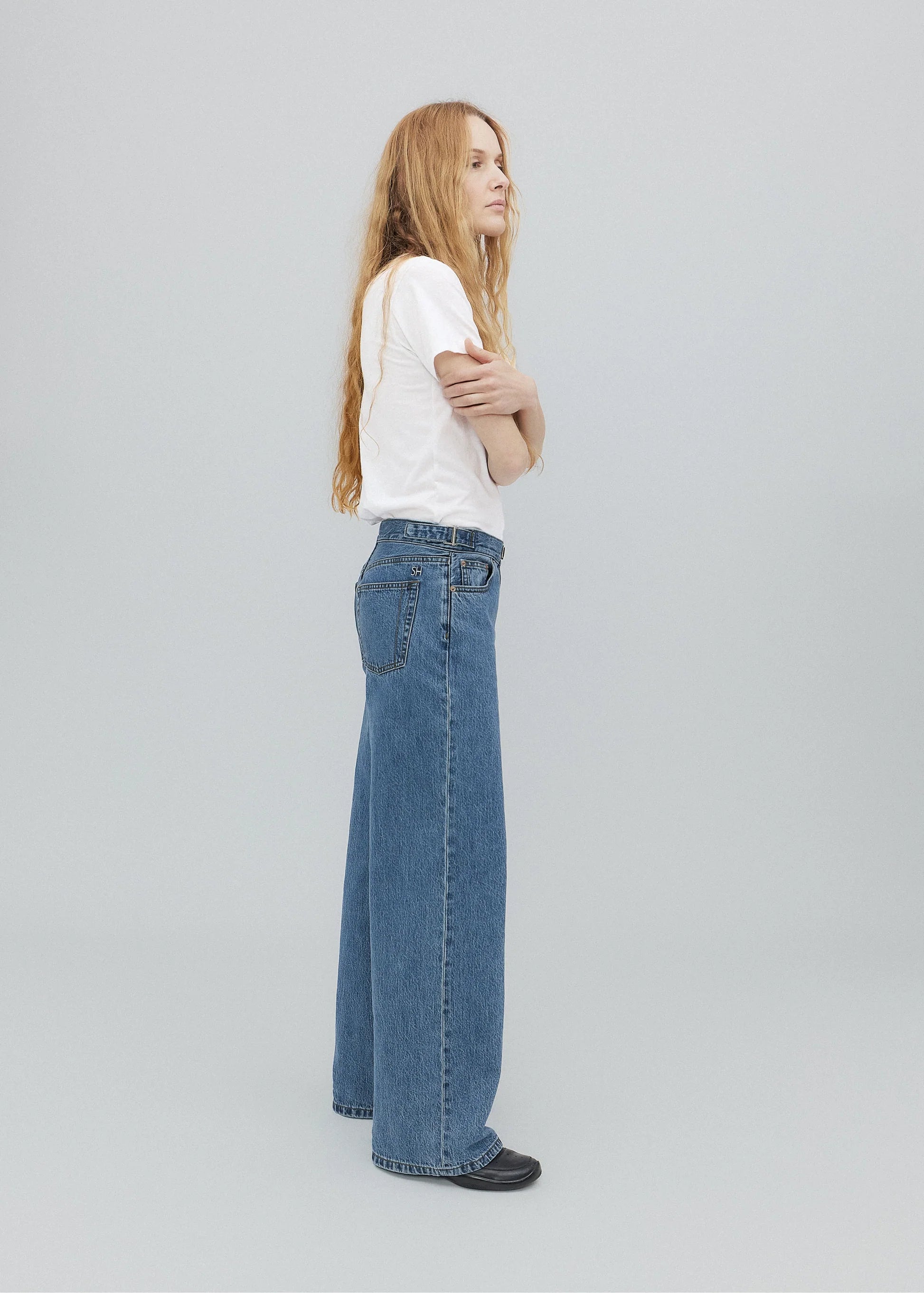 Buckle Jean in Classic Blue