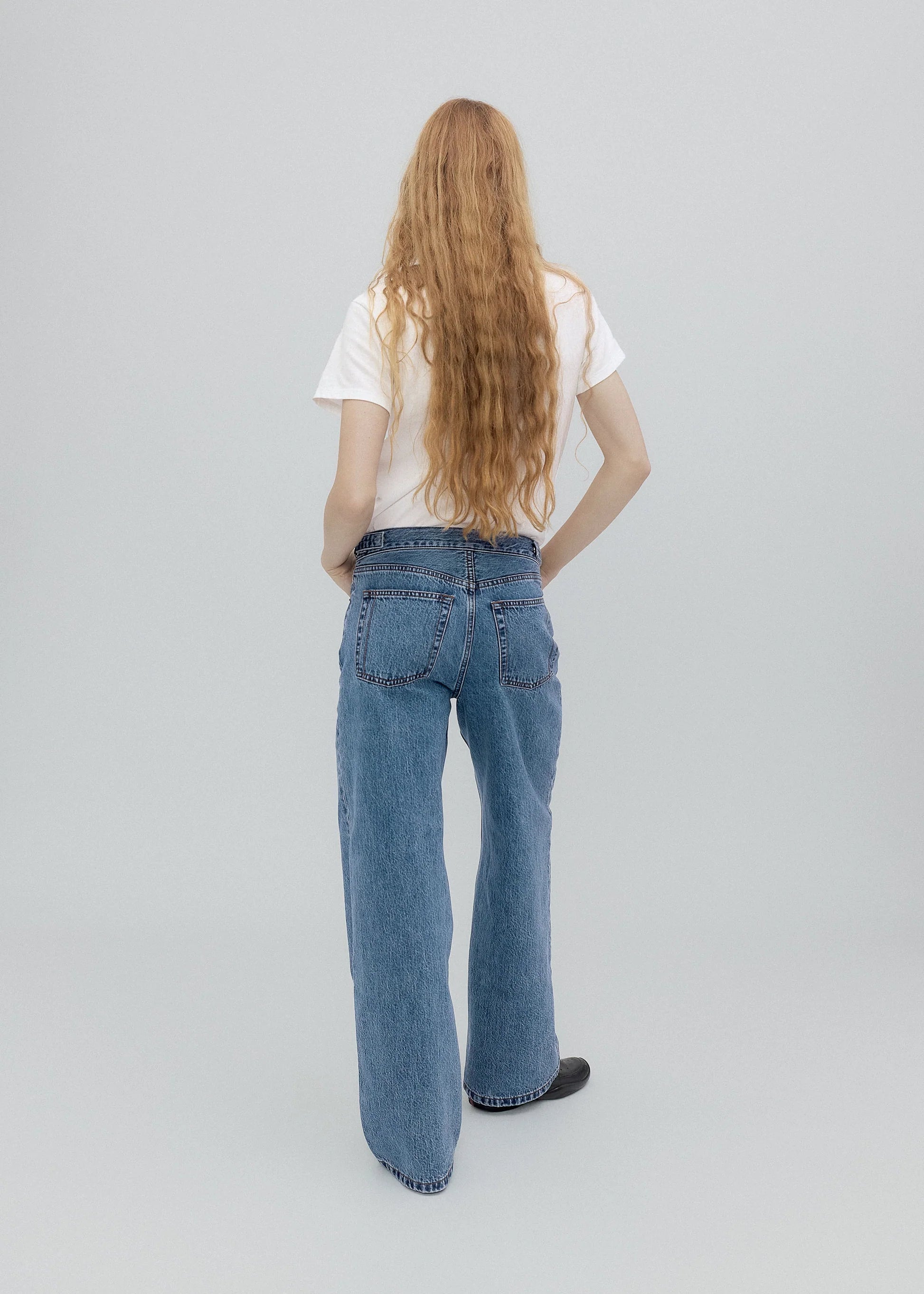 Buckle Jean in Classic Blue