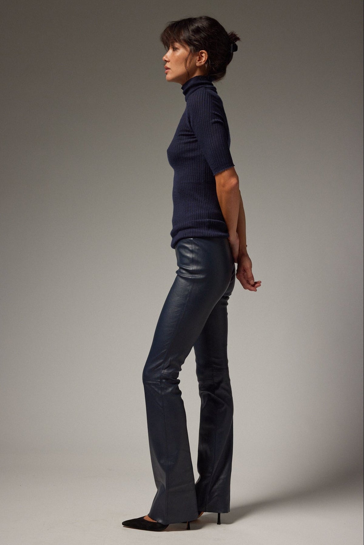 Cashmere Turtleneck in Navy
