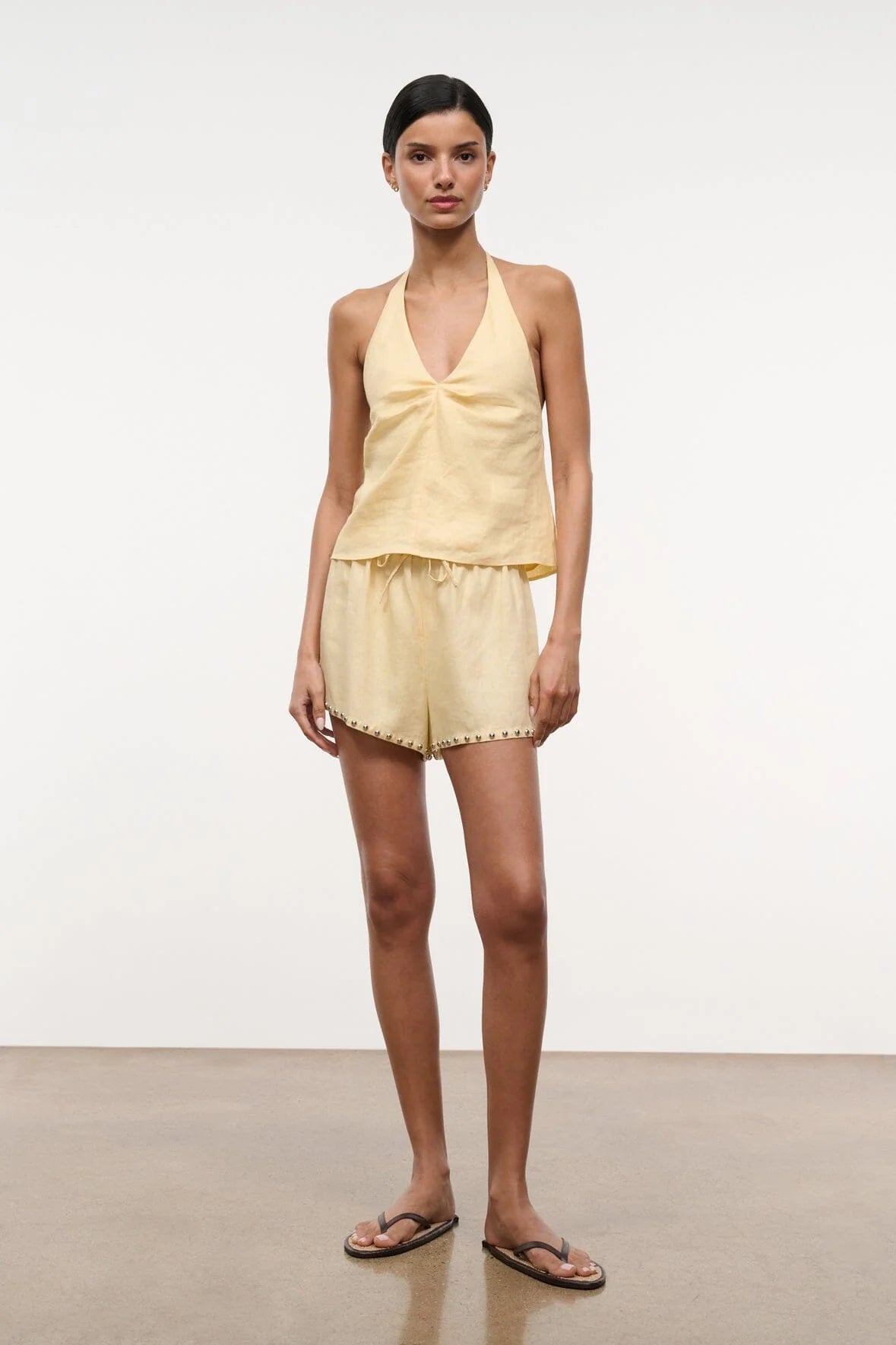 Puddle Linen Shorts in Butter Studs
