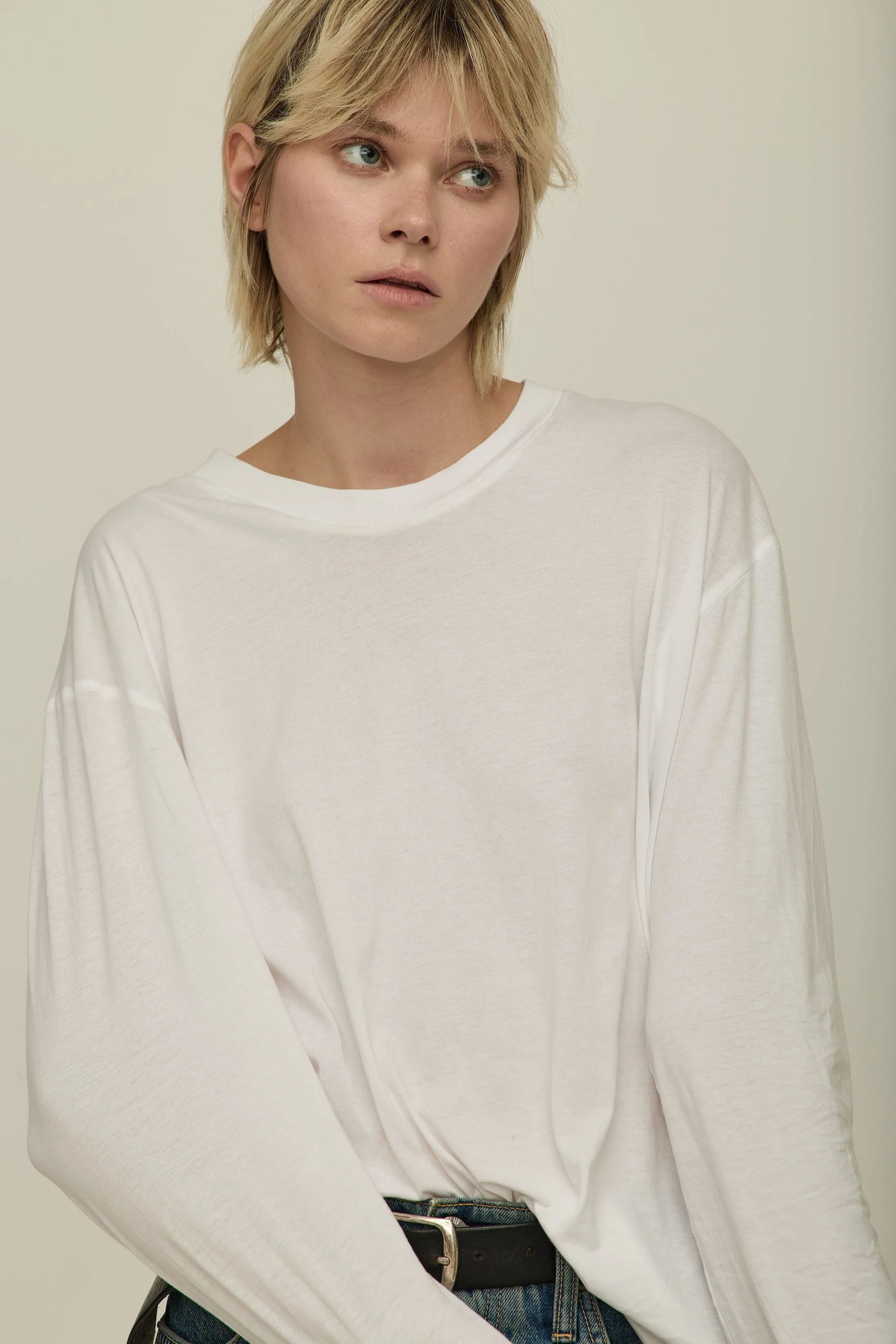 Ari Cotton Boyfriend T-Shirt in White