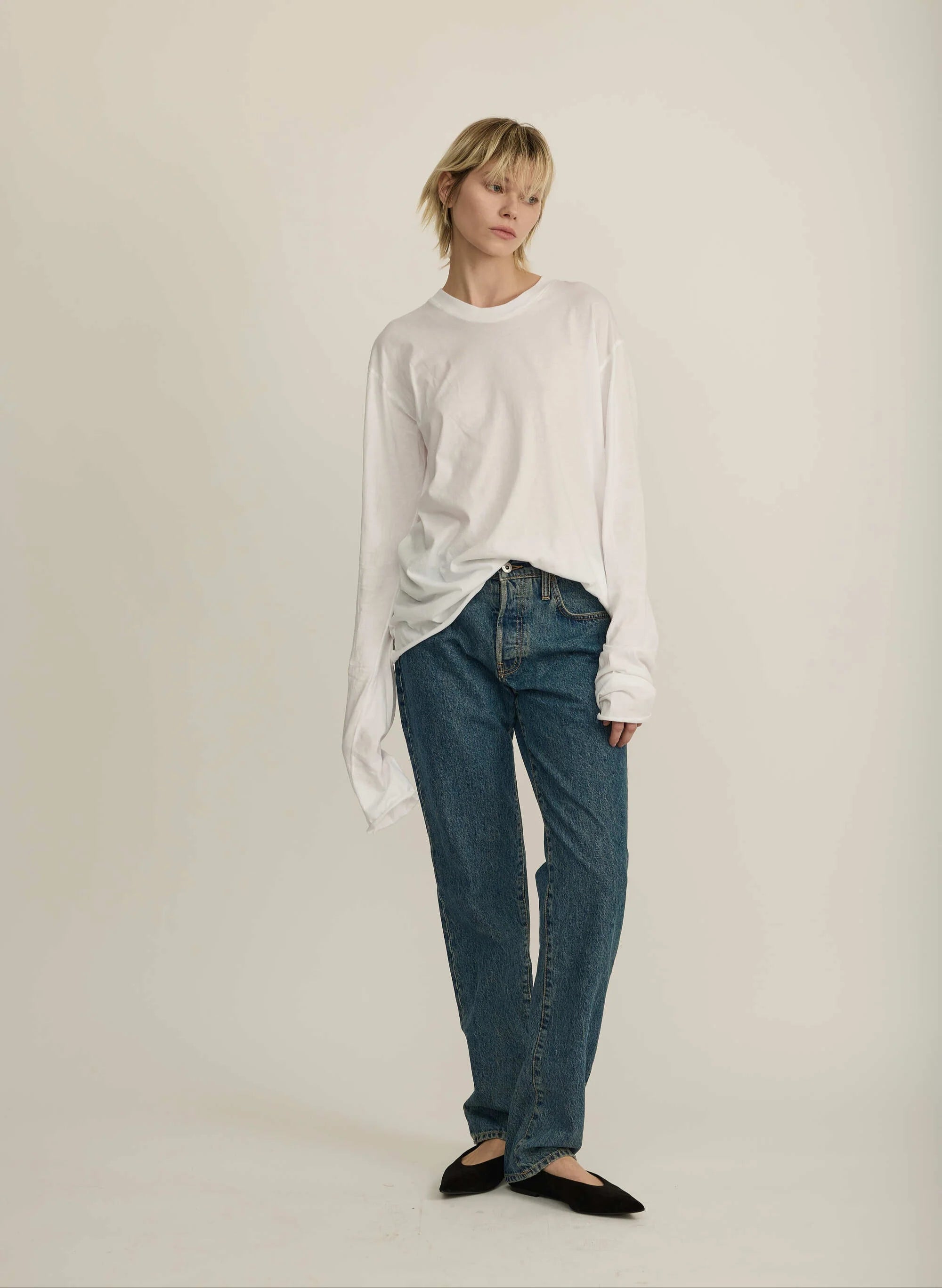 Ari Cotton Boyfriend T-Shirt in White