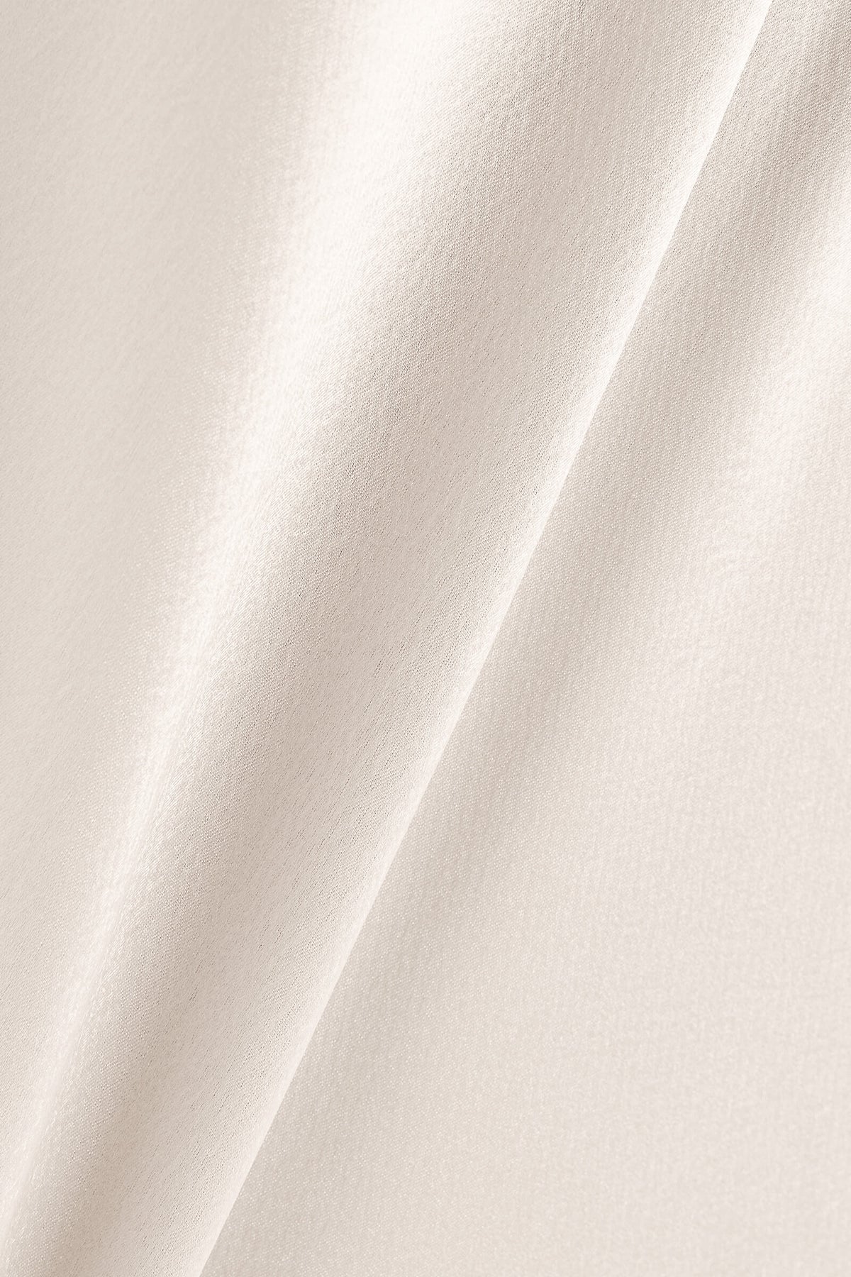 Barb Long Sleeve Crew in Creme