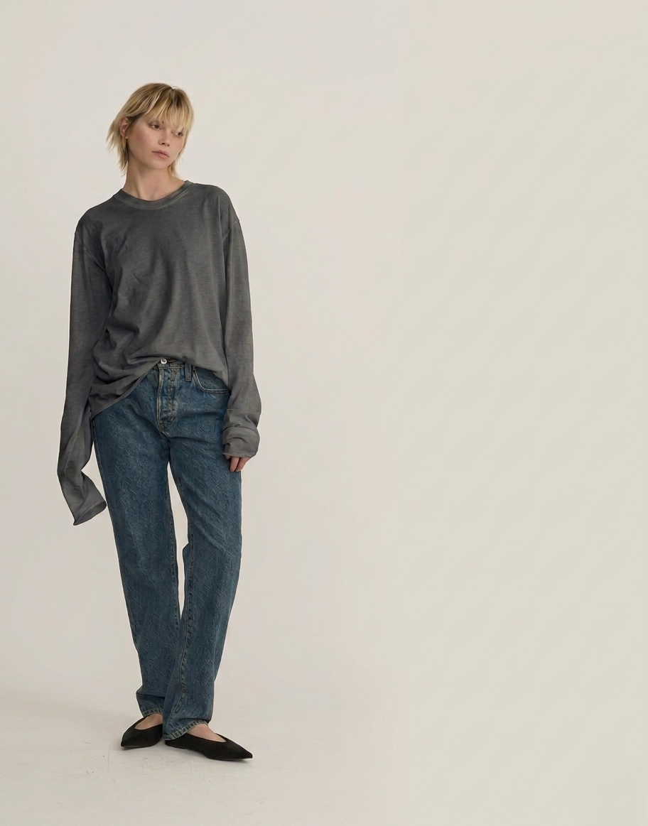 Ari Cotton Boyfriend T-Shirt in Gray