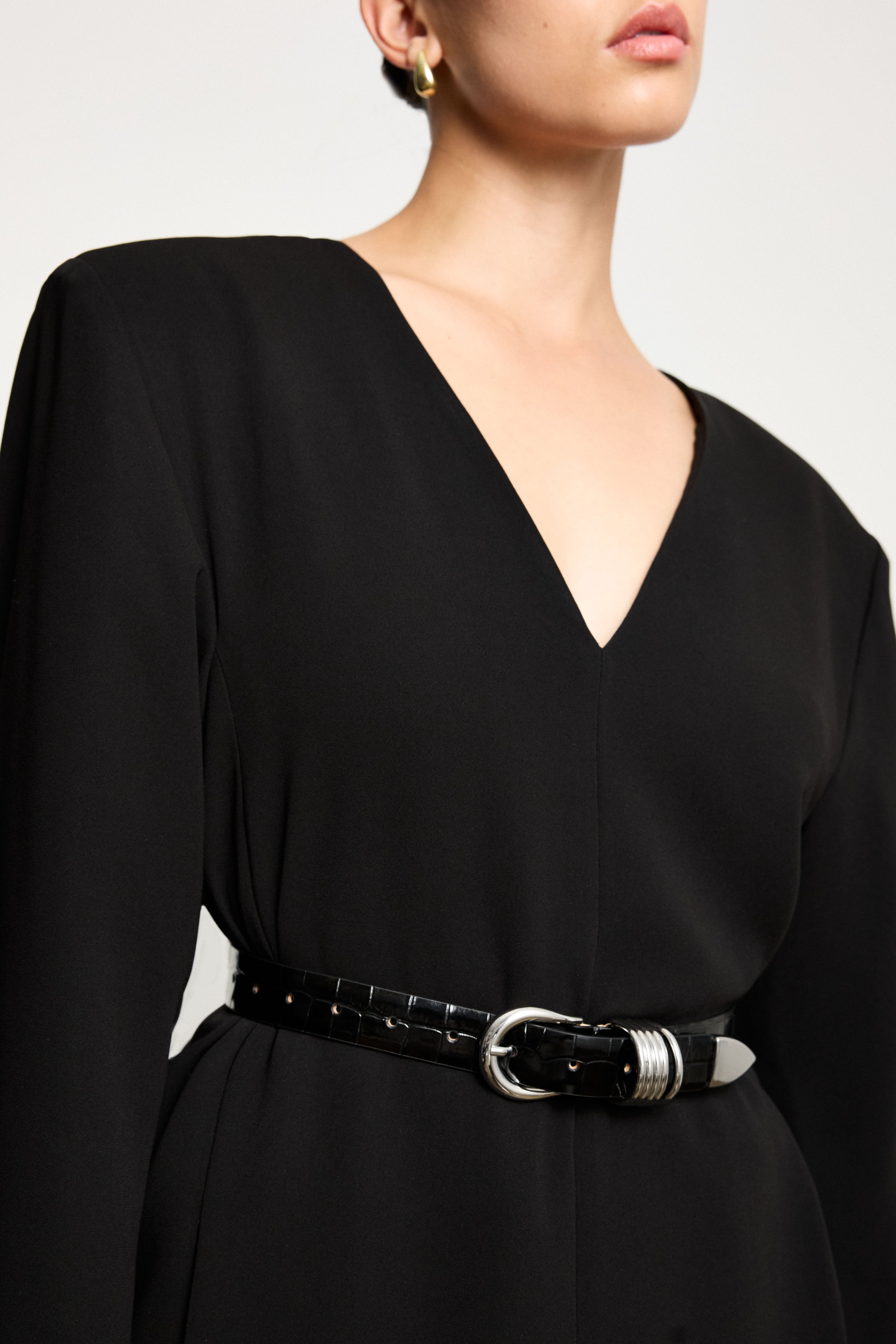 Hollyhock Silver Croco in Black