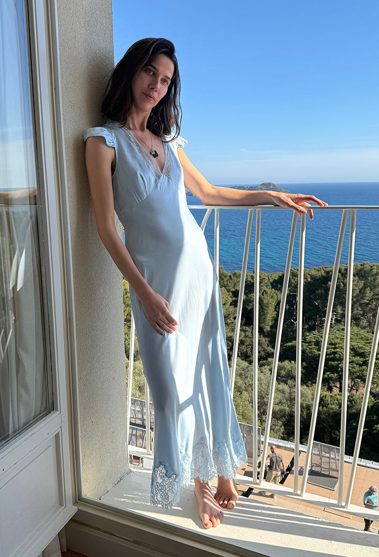 Isol Dress