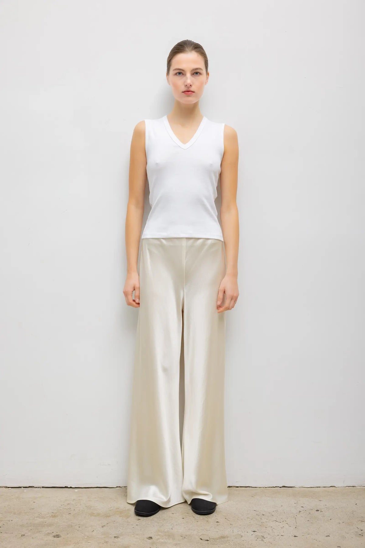 Barb Bias Pant in Creme