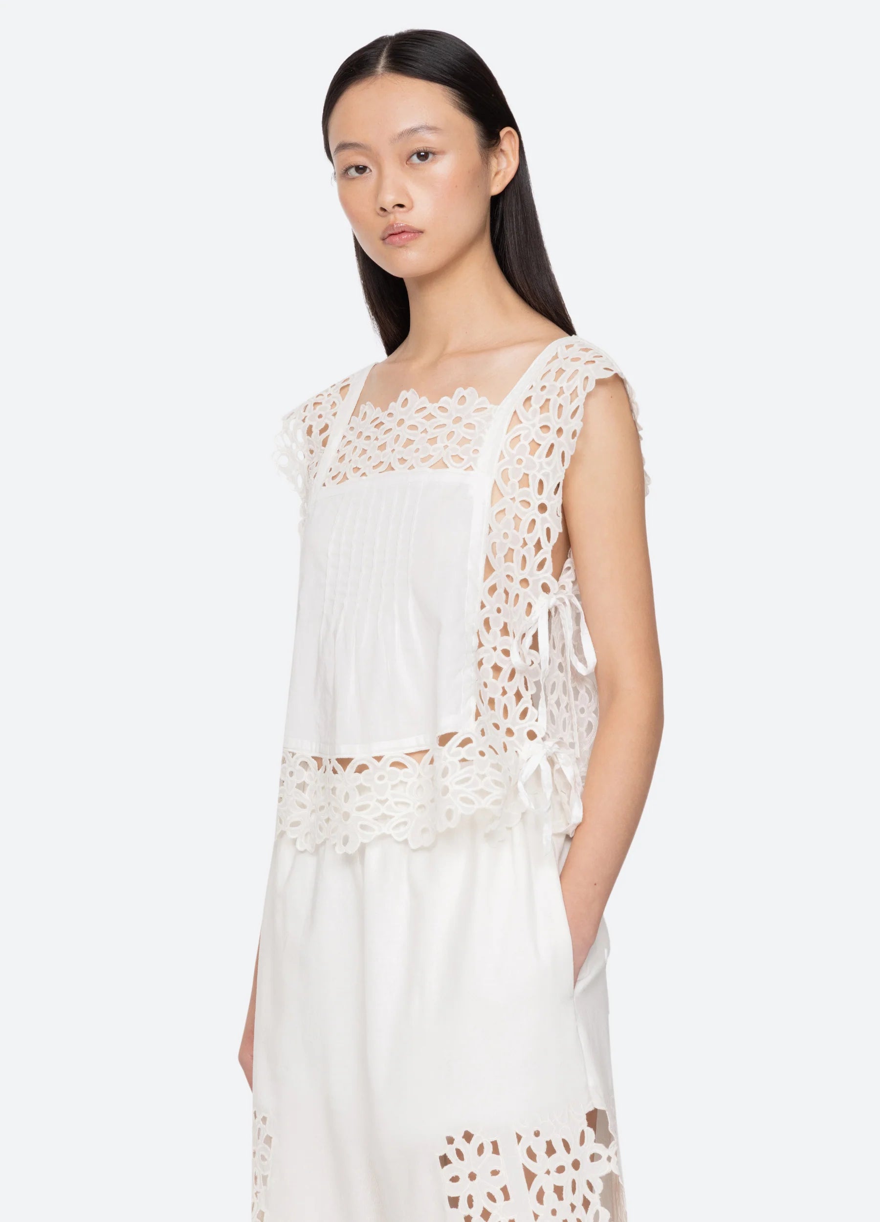 Leila Eyelet Sleveless Top