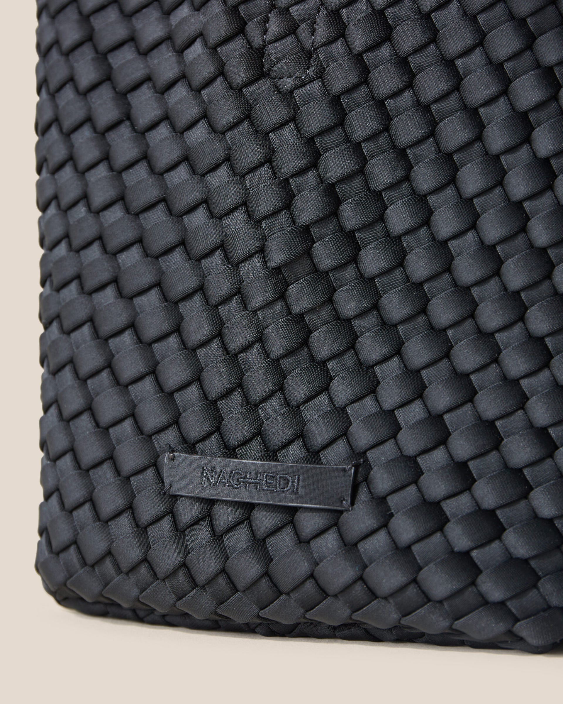 St. Barths Small Tote in Onyx