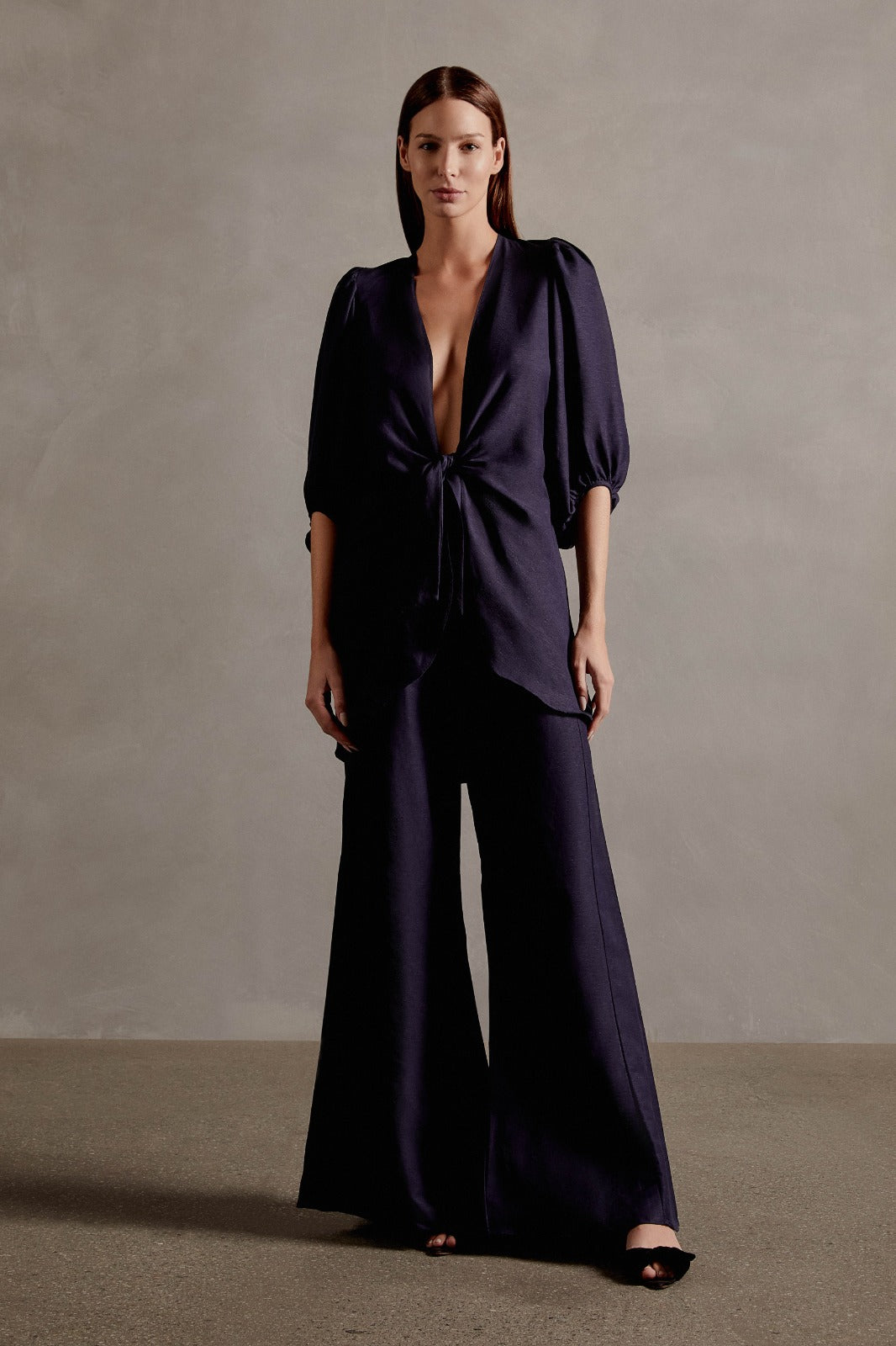 Timeless Wide Leg Pants in Navy