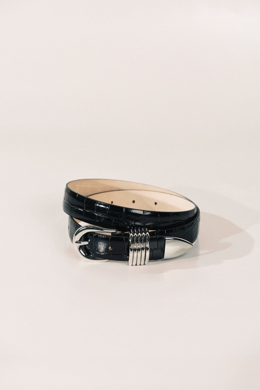 Hollyhock Silver Croco in Black