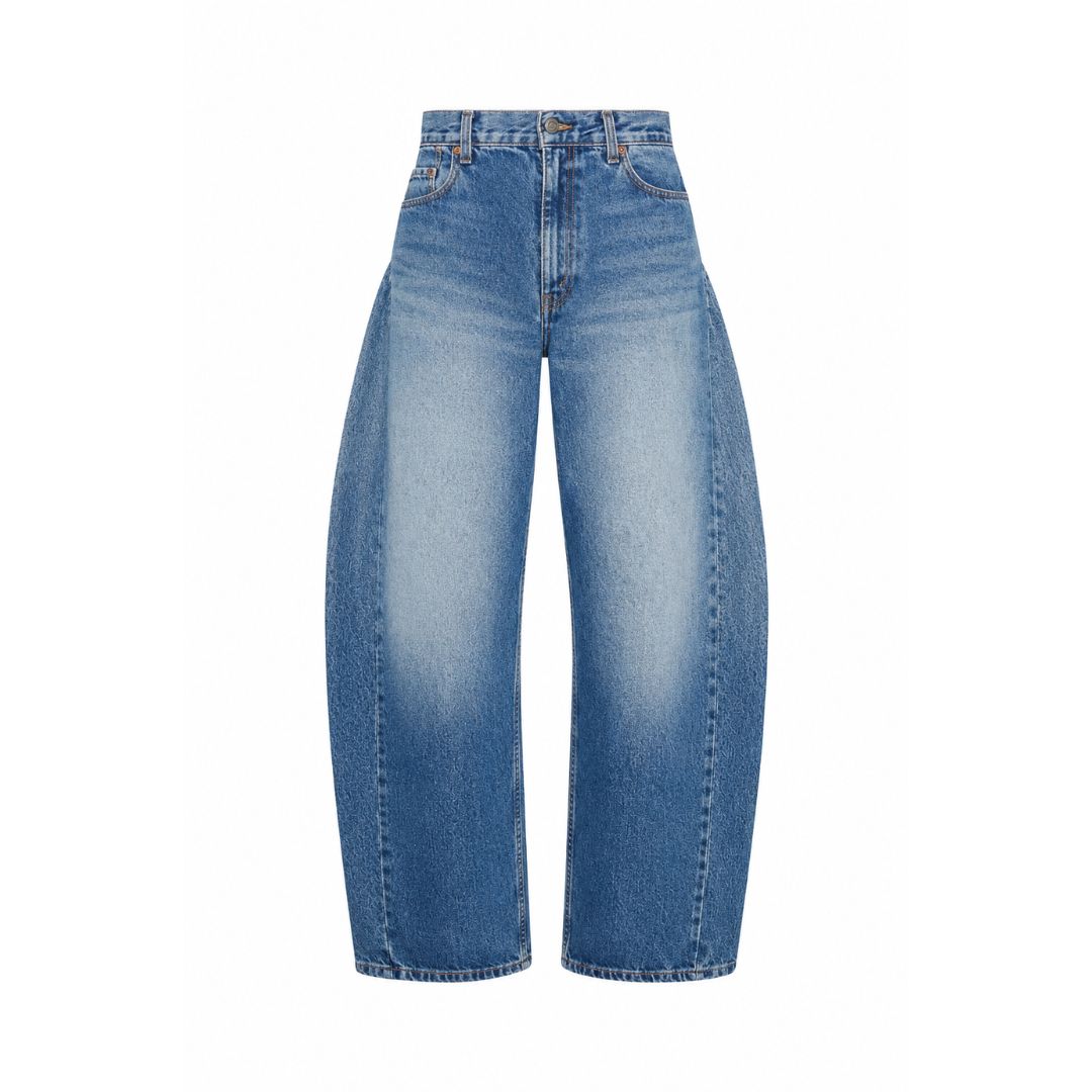 Tilted Barrel Jean in Medium/Dark Wash